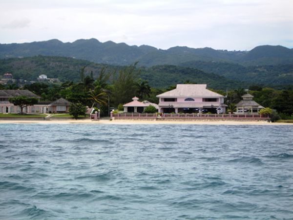 Jamaica Home 960452