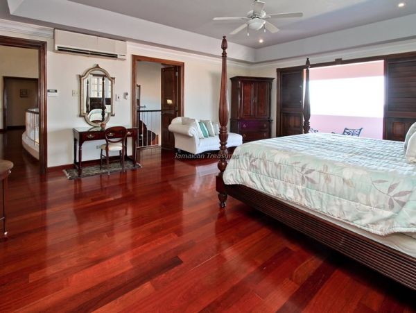 Jamaica Home 960452