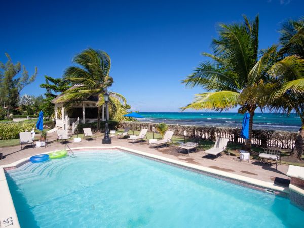 Jamaica Home 960458