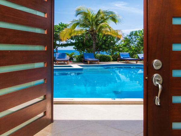Jamaica Home 960460