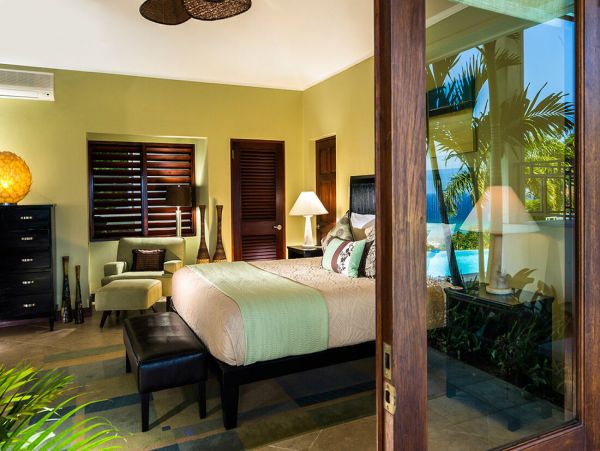 Jamaica Home 960462