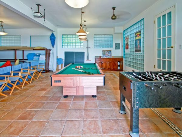 Jamaica Home 960467