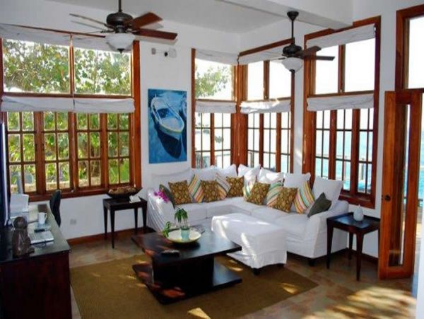 Jamaica Home 960470