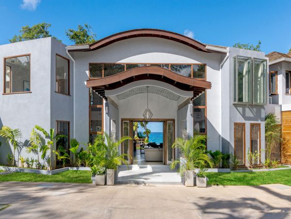 Jamaica Home 960475