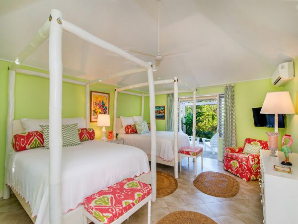 Jamaica Home 960478