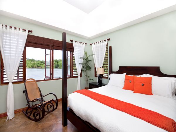 Jamaica Home 960480