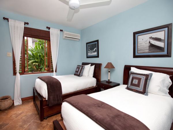 Jamaica Home 960480