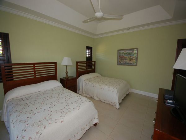 Jamaica Home 960481