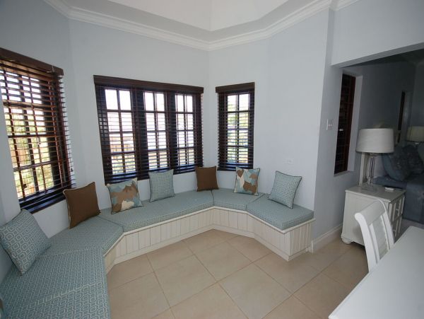 Jamaica Home 960481