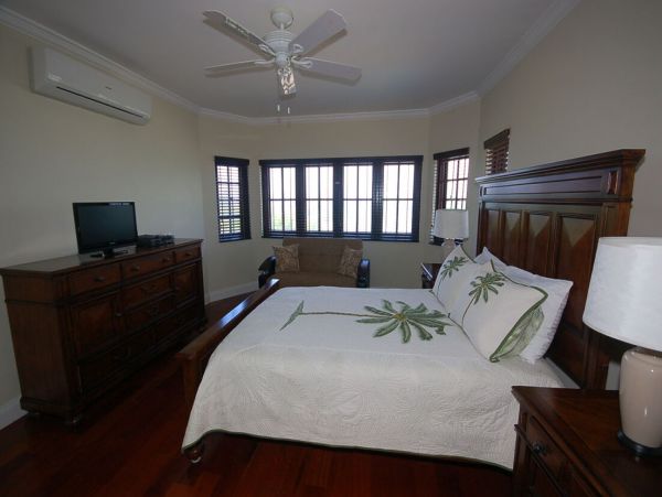 Jamaica Home 960481
