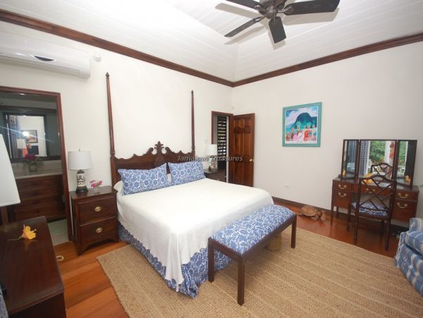 Jamaica Home 960483