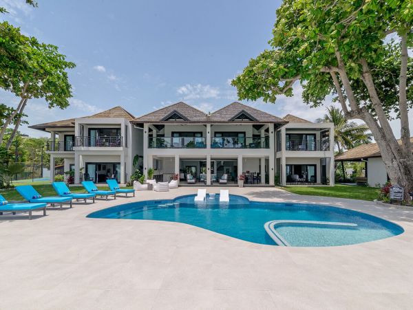 Jamaica Home 960493