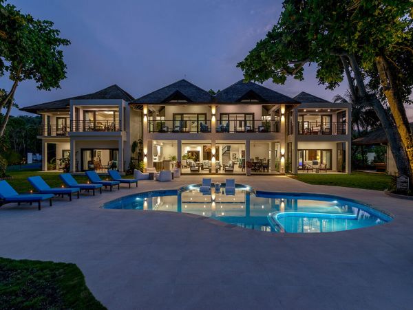 Jamaica Home 960499