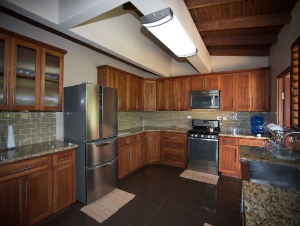 Jamaica Home 960501