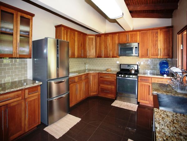 Jamaica Home 960501