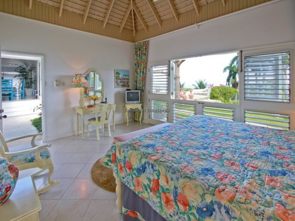 Jamaica Home 960503