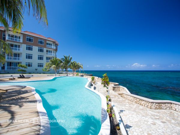 Jamaica Condo 960509
