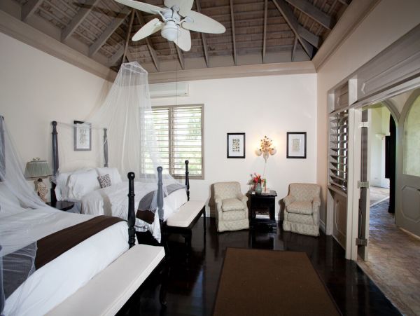 Jamaica Home 960510