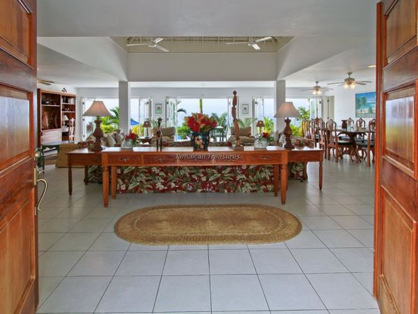 Jamaica Home 960512
