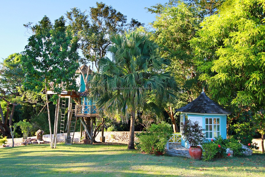 Jamaica Home 960513