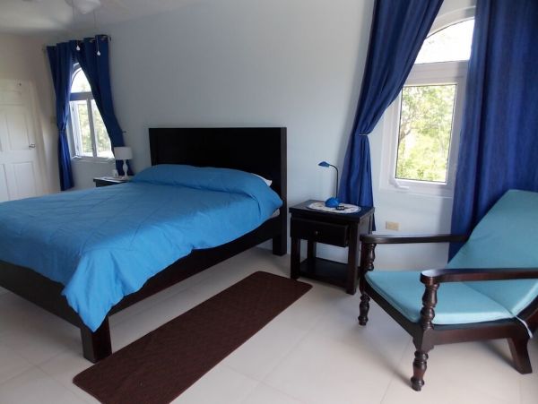 Jamaica Home 960514