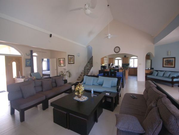 Jamaica Home 960517