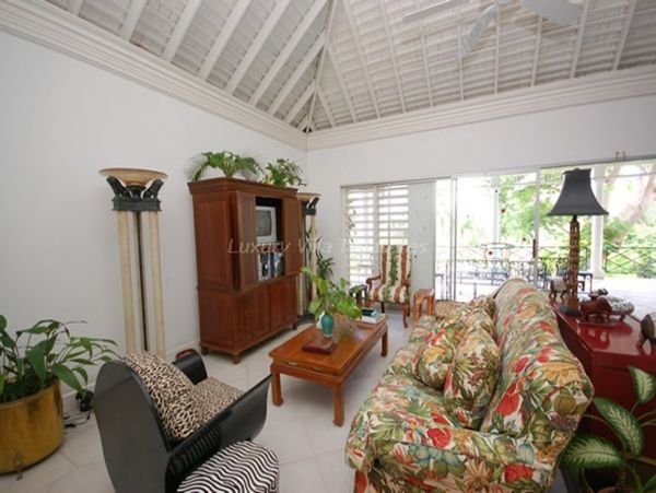 Jamaica Home 960520