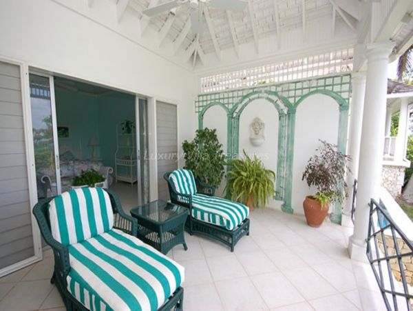 Jamaica Home 960520