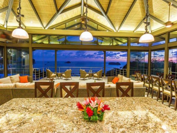 Stunning Vacation Villa with Infinity Pool & Ocean Views