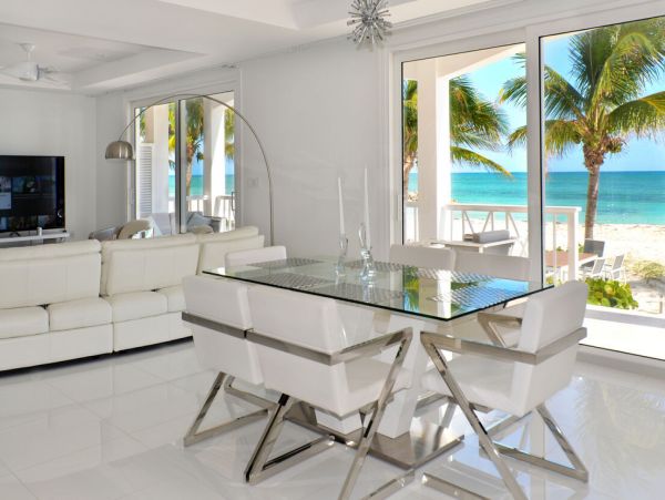 Jamaica Home 960522