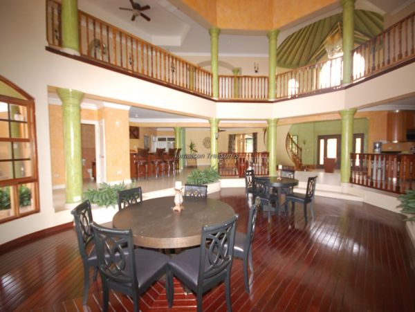 Jamaica Home 960524