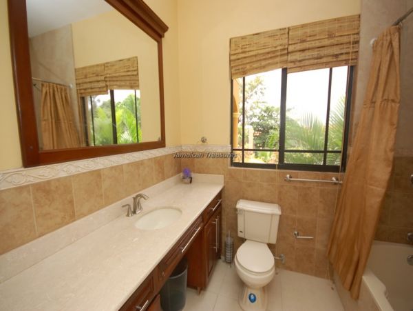 Jamaica Home 960524