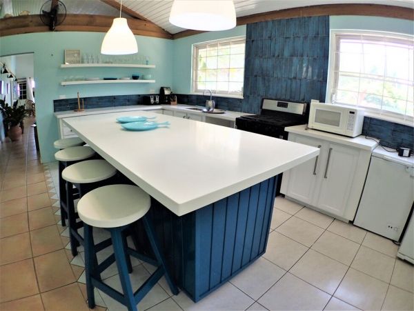 Three Bedroom Villa WIth Two Bedroom Cottage Jamaica