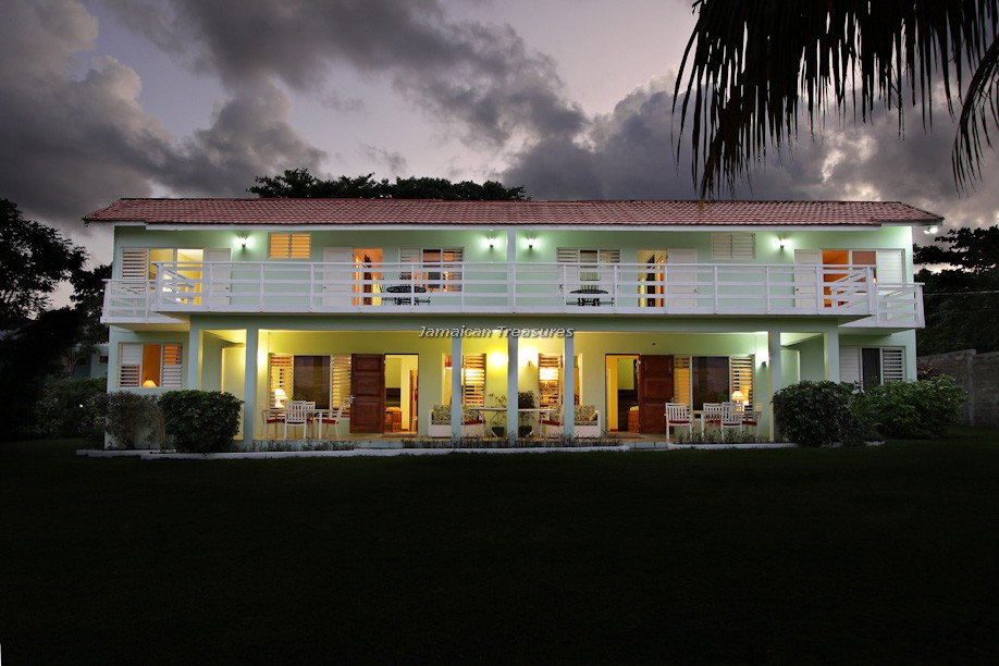 Jamaica Home 960536