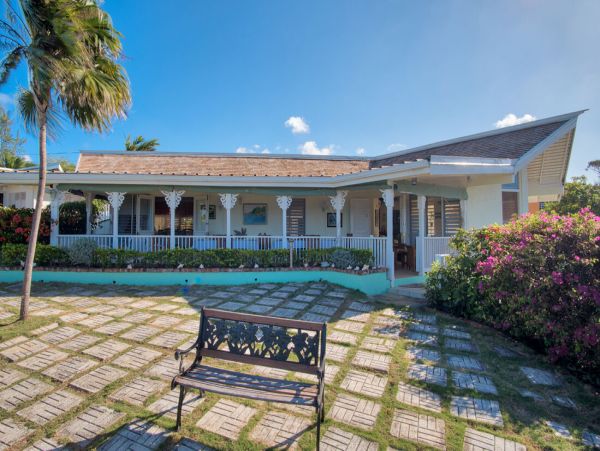 Jamaica Home 960538