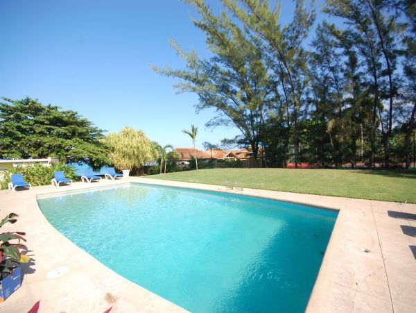 Jamaica Home 960539