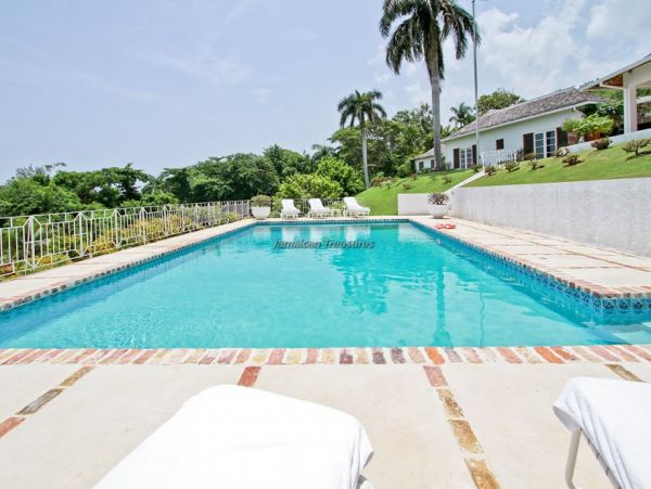 Jamaica Home 960555
