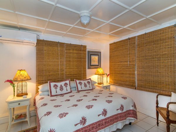 Jamaica Home 960559