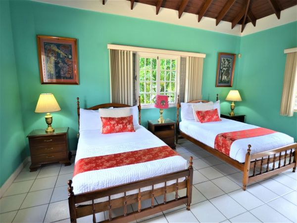 Jamaica Home 960564