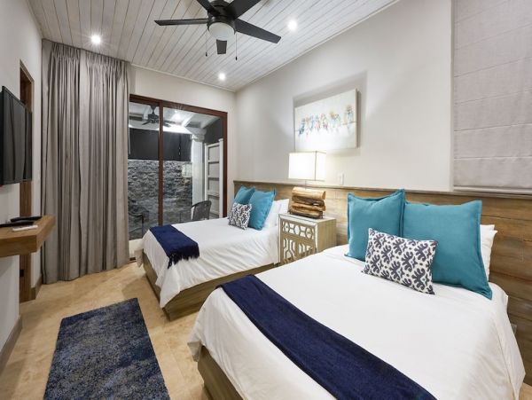 Luxury Costa Rica Beach Vacation Villa Sleeps 14