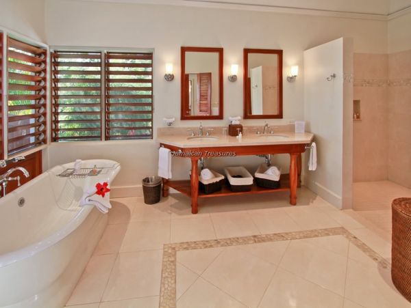 Jamaica Home 960571