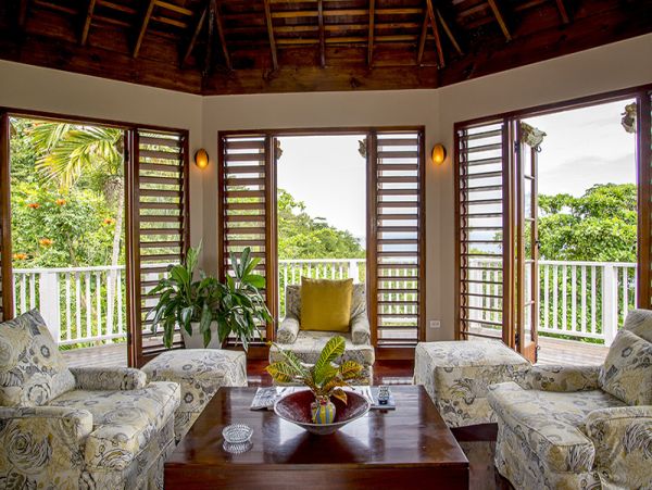 Jamaica Home 960578