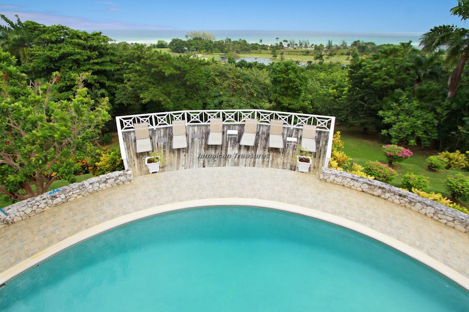 Jamaica Home 960582