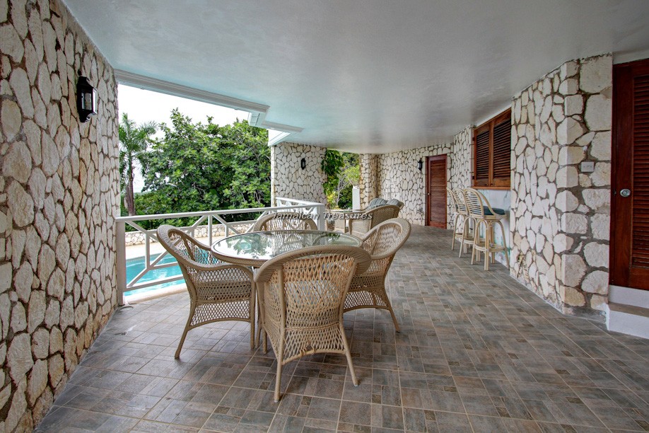 Jamaica Home 960582