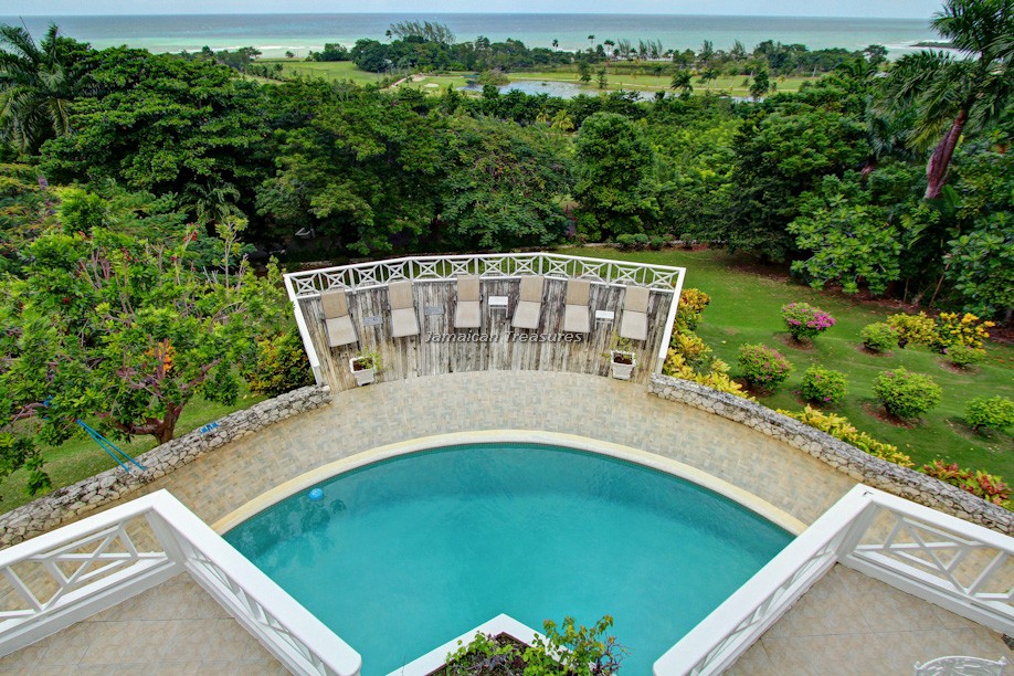 Jamaica Home 960582