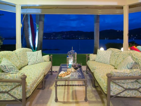 Jamaica Home 960601