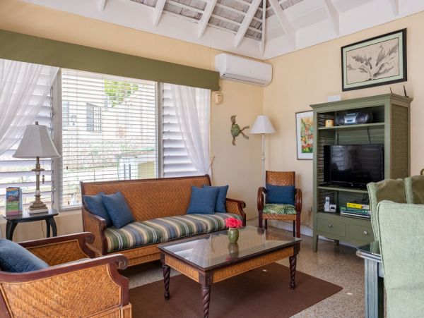 Jamaica Home 960603