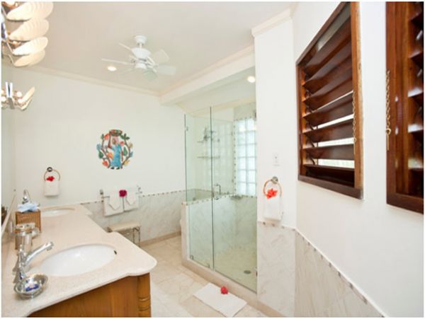 Jamaica Home 960612