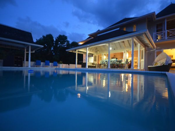 Jamaica Home 960616