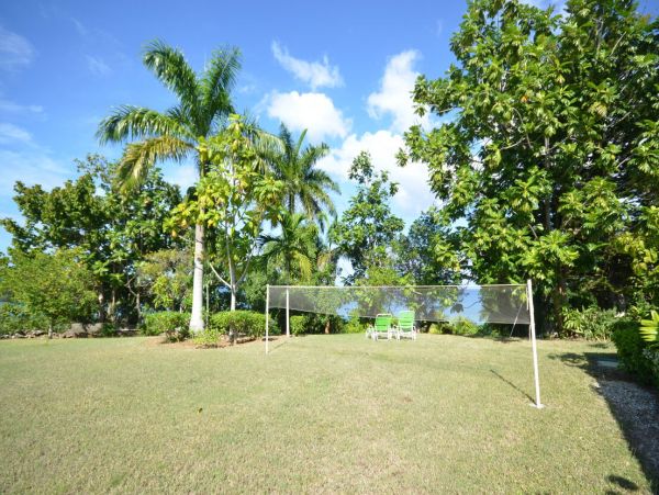 Jamaica Home 960625